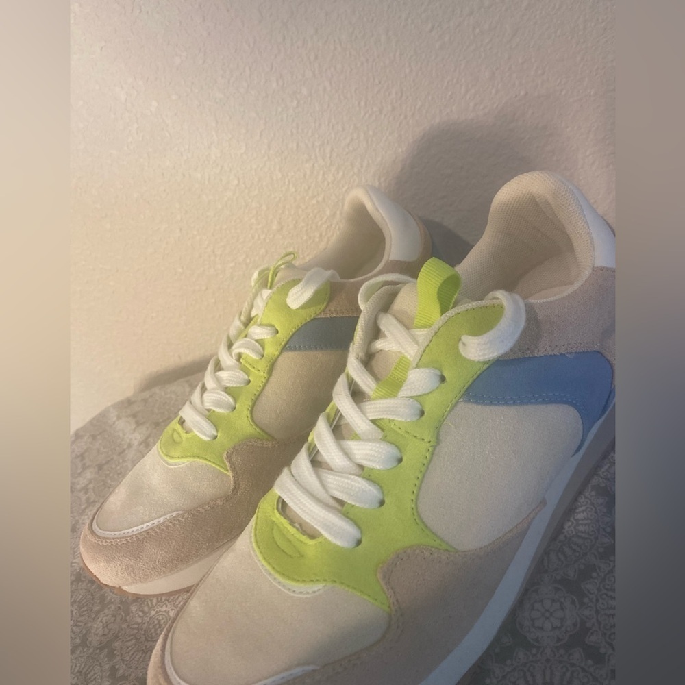 JustFab~Kentucky Blue Multi~Faux Suede~Athletic Sneaker~Lace-Up Style~Size 10 - Picture 7 of 14